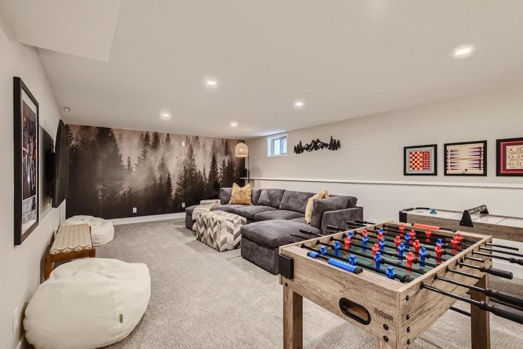 Heights Hideaway - Great Location - Game And Movie Room Westminster Exterior photo